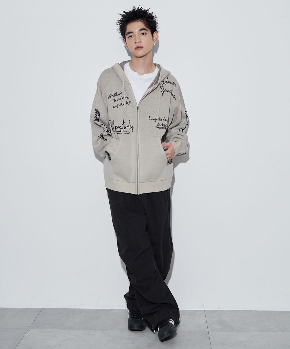 ホワイト  モデル:180cm L着用