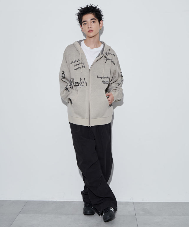 ホワイト  モデル:180cm L着用