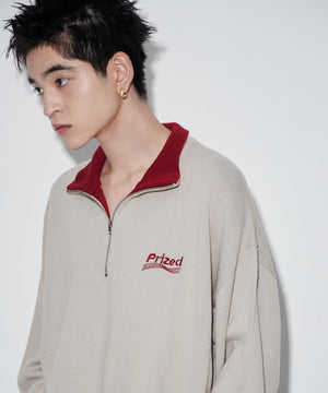 オフホワイト　モデル:180cm L着用