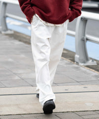 チノイージーストレートパンツ