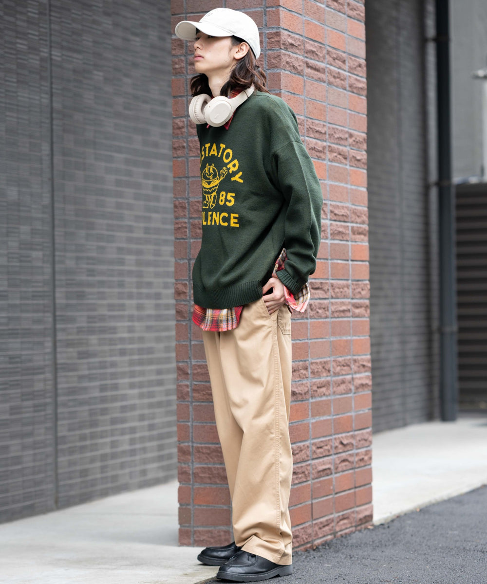 ベージュ  モデル：175cm L着用