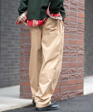 ベージュ  モデル：175cm L着用