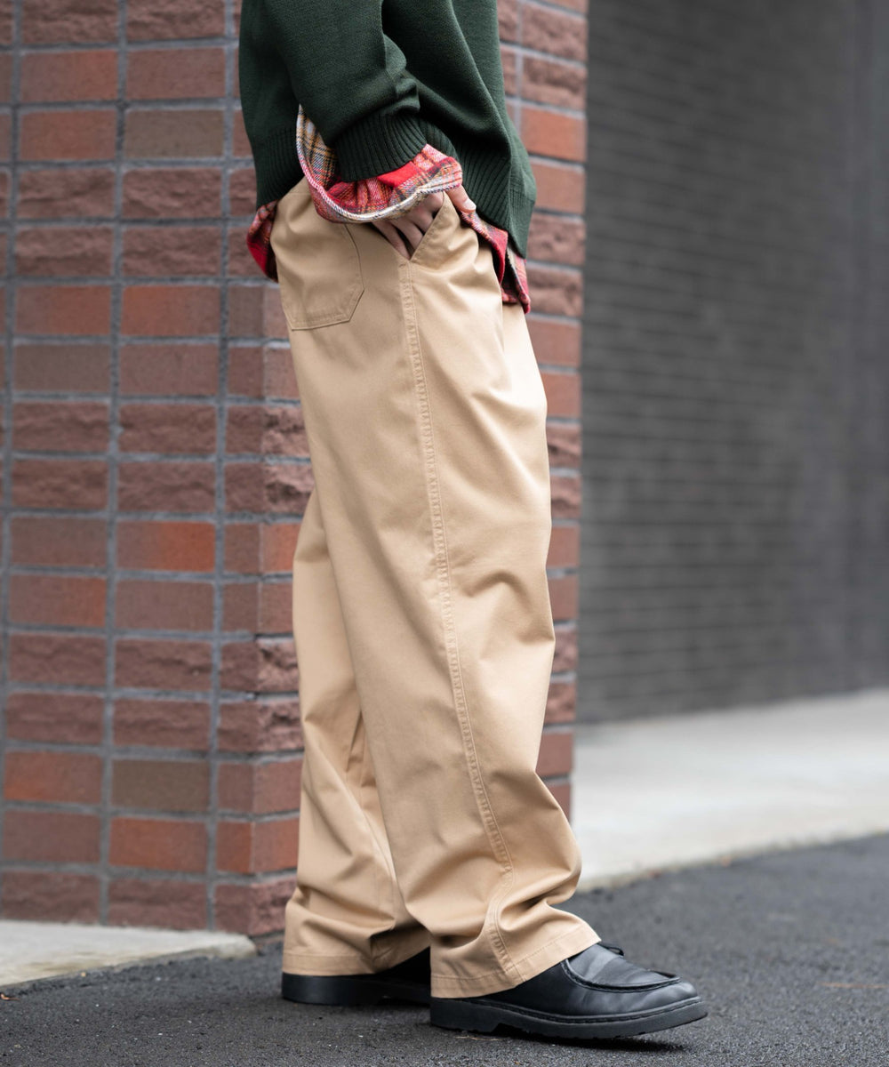 ベージュ  モデル：175cm L着用