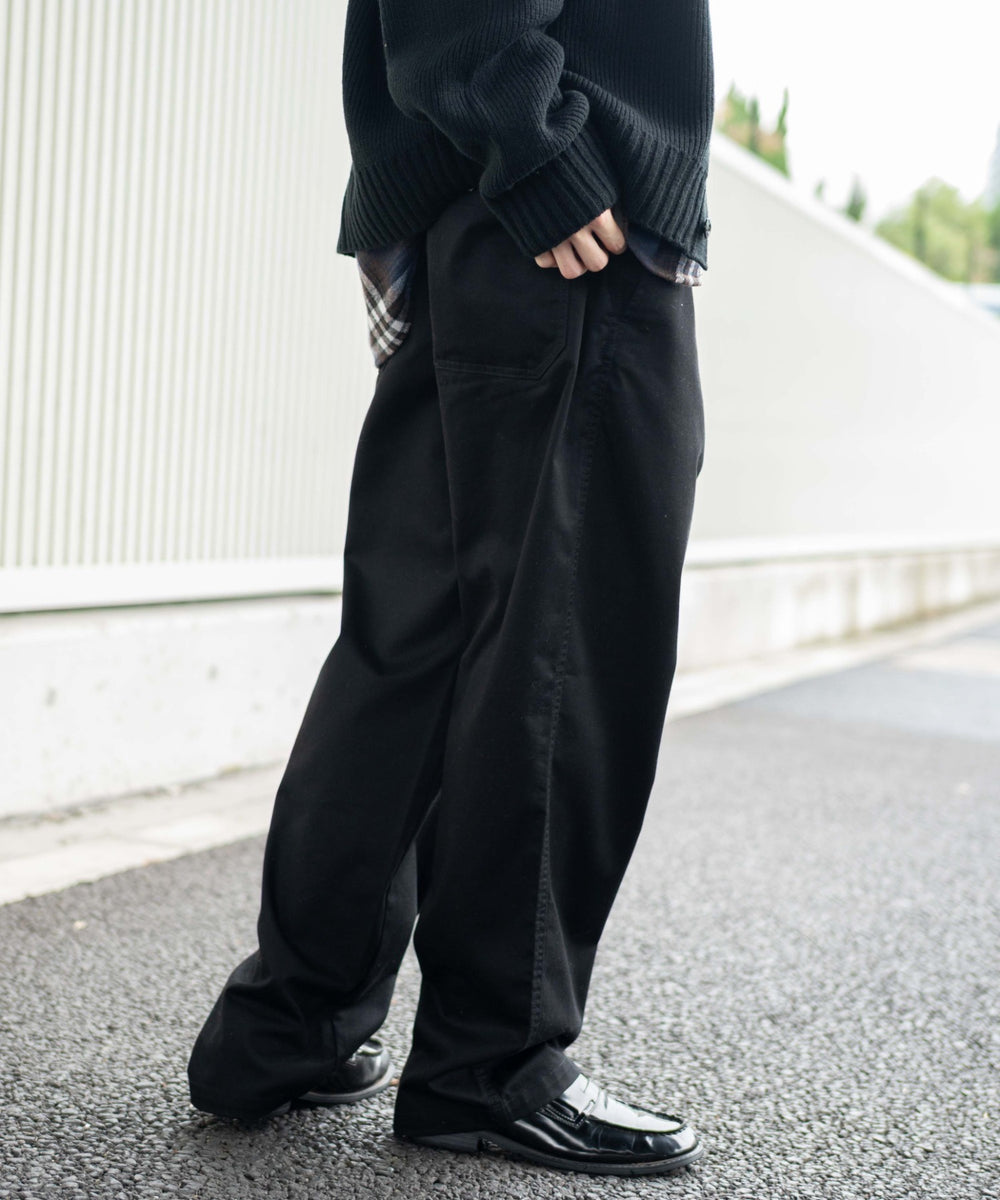 ブラック モデル：175cm L着用