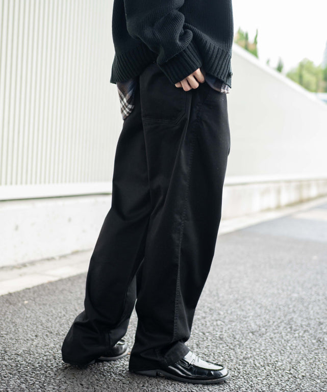 ブラック モデル：175cm L着用