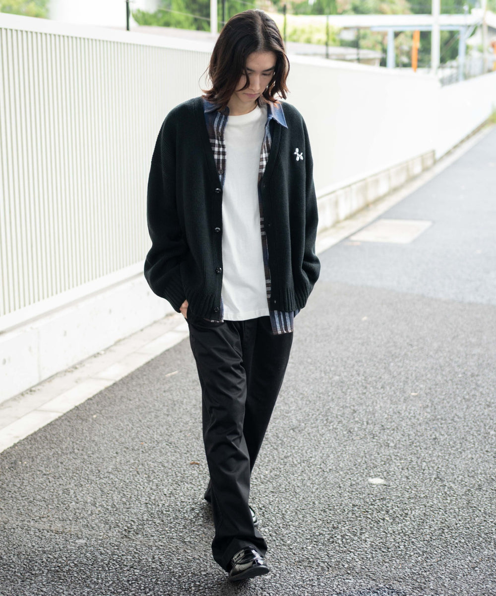 ブラック モデル：175cm L着用