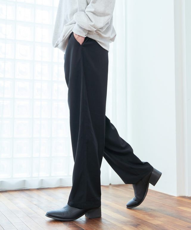 ブラック モデル：177cm L着用