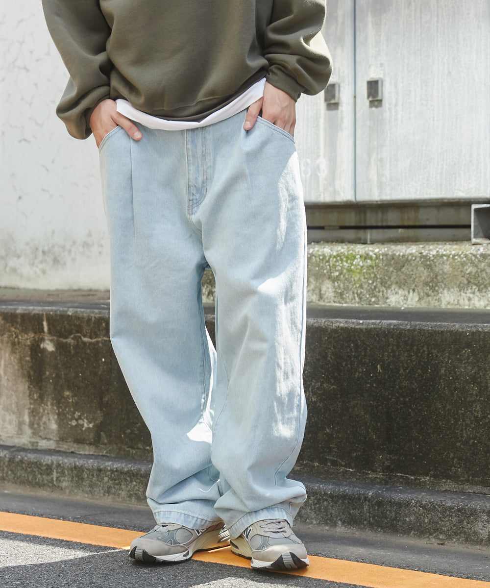 デニム淡色 モデル：180cm L着用