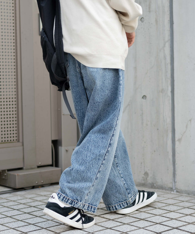 デニム中濃加工色 モデル：161cm S着用