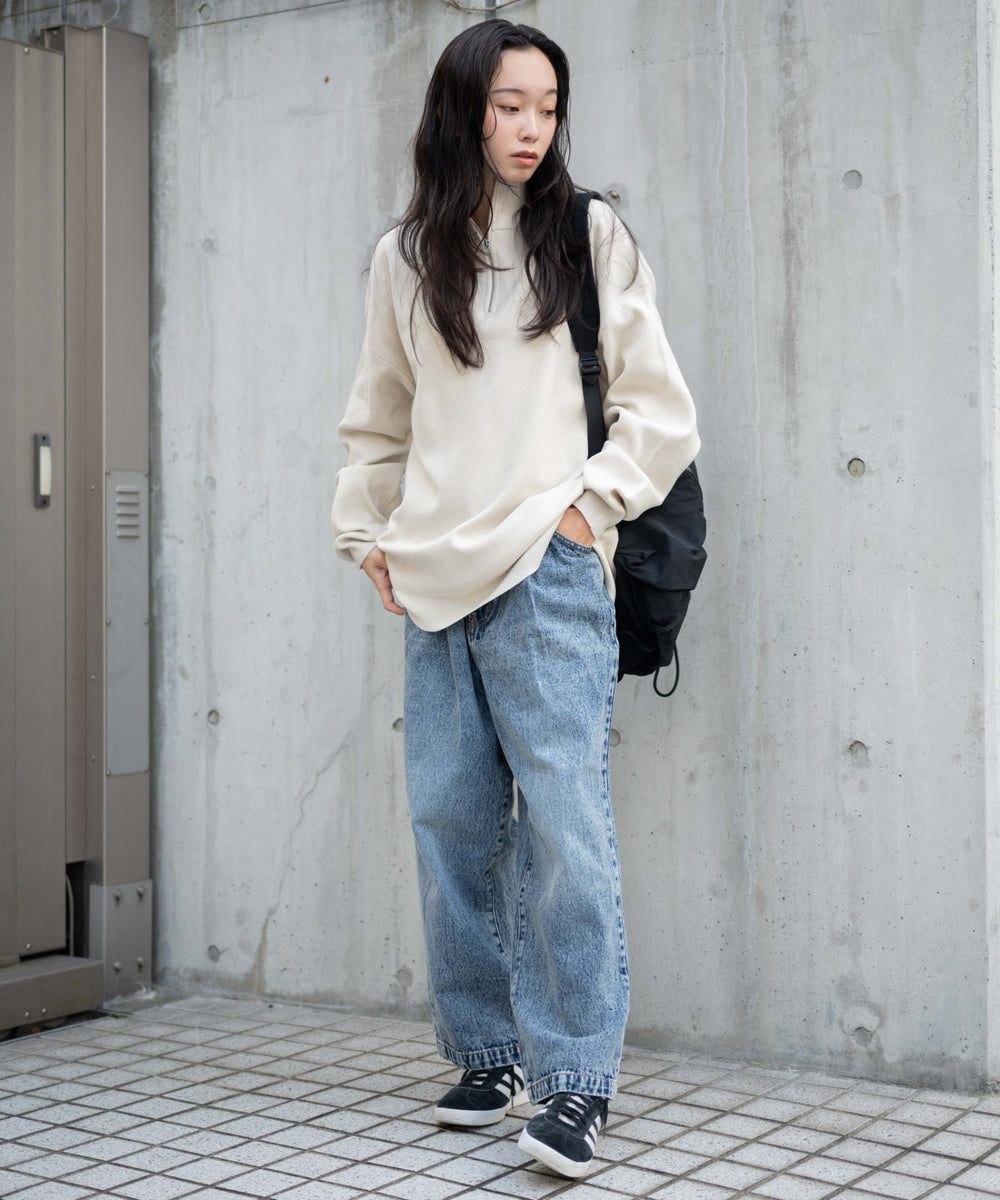 デニム中濃加工色 モデル：161cm S着用