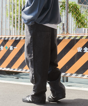 ブラック モデル：180cm L着用