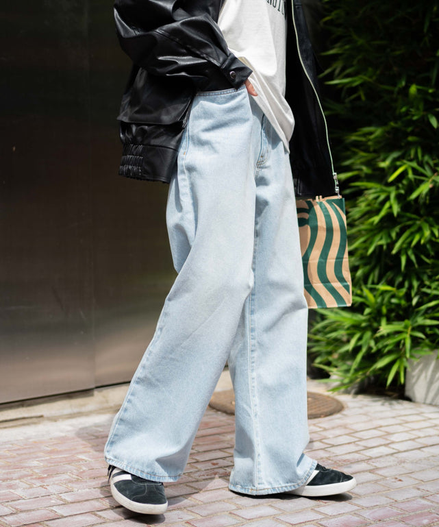 デニム淡色 モデル：161cm S着用