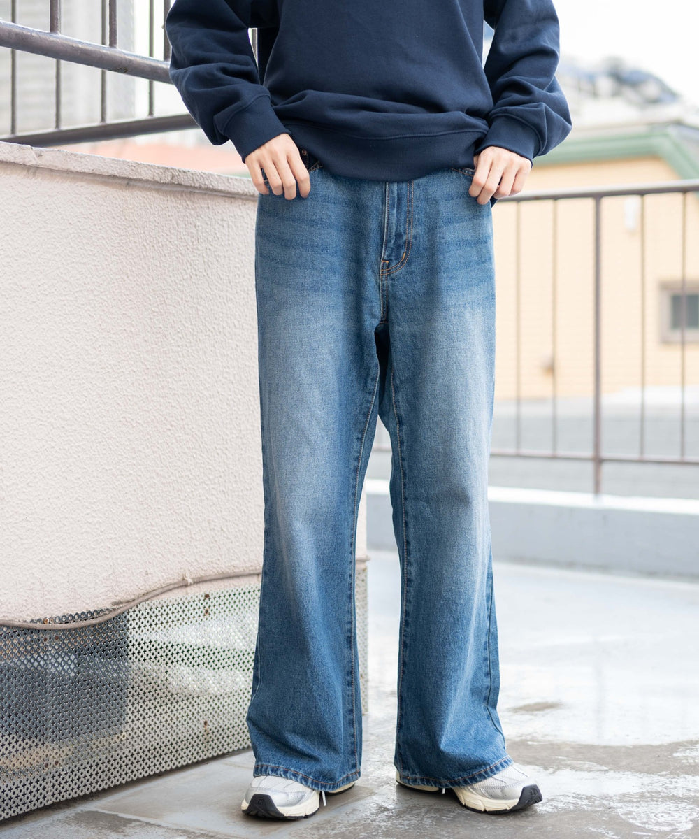 デニム中濃色 モデル：161cm S着用