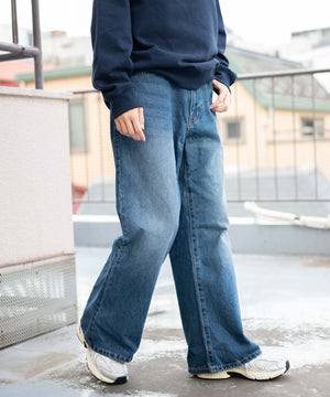 デニム中濃色 モデル：161cm S着用