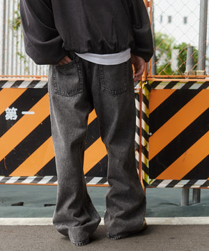 グレー モデル：180cm L着用