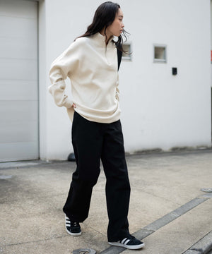 ブラック モデル：172cm L着用