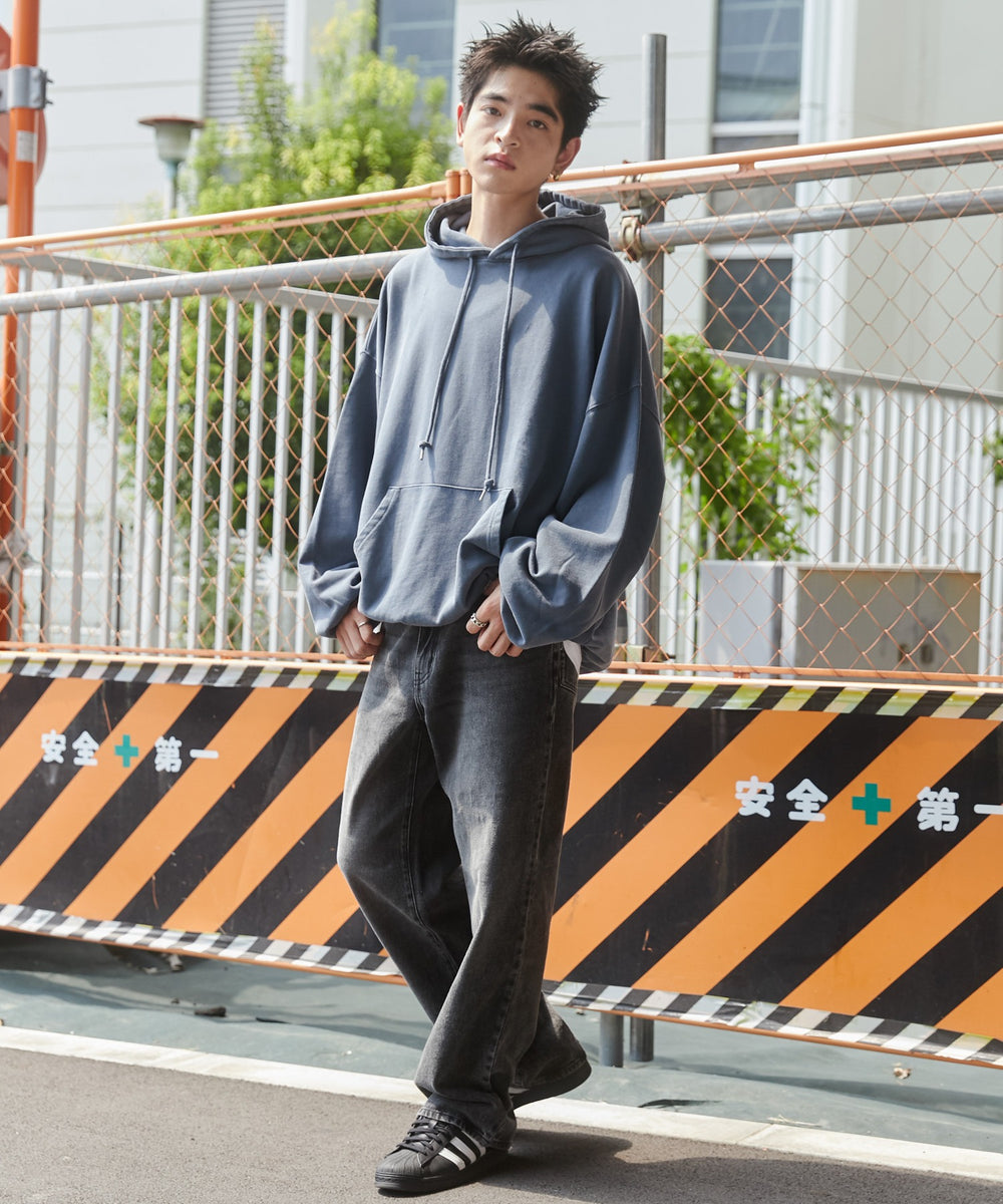 グレー モデル：180cm L着用