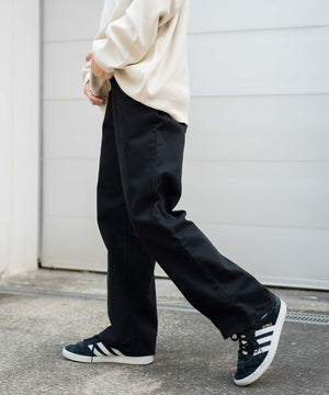 ブラック モデル：172cm L着用