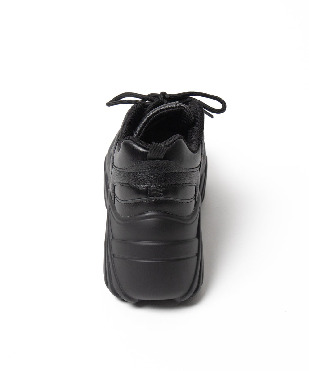 ボリュームレースアップスニーカー