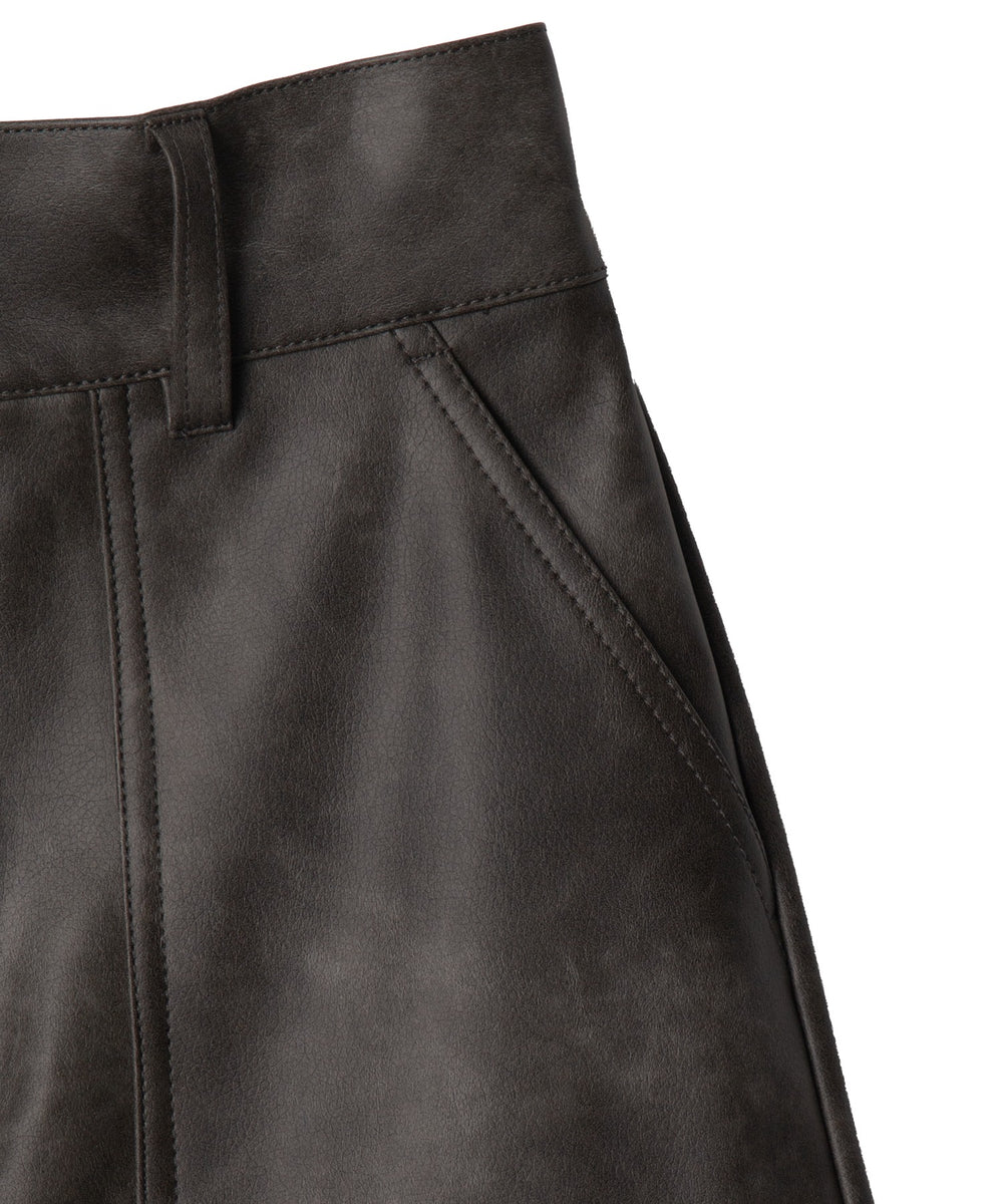 ベルト付ヴィンテージライク合皮ミニスカート