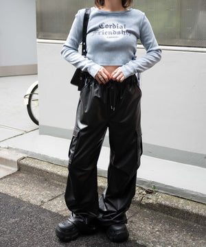 ブラック　モデル:155cm F着用