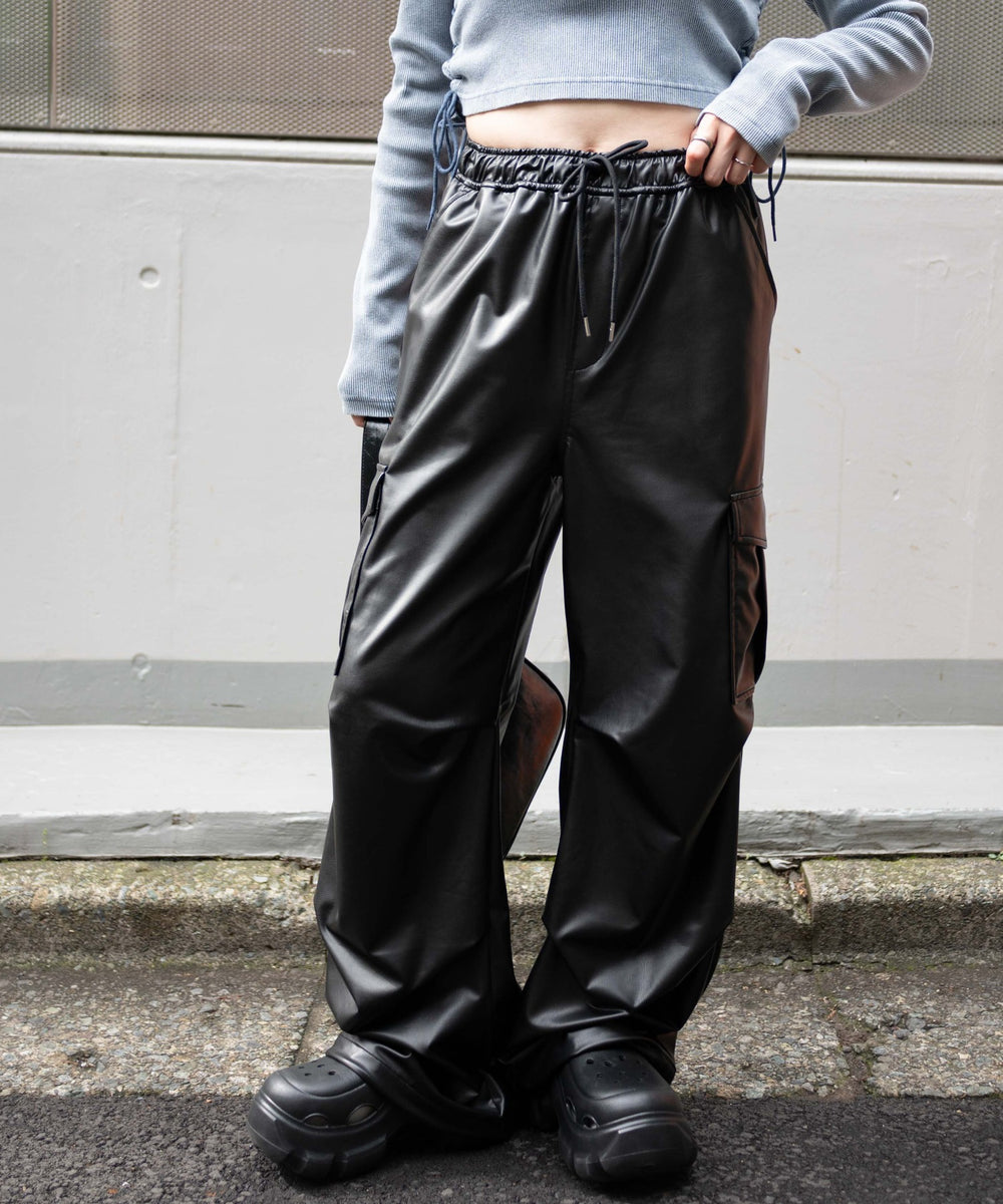 ブラック　モデル:155cm F着用