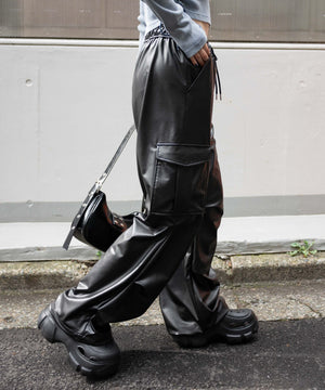 ブラック　モデル:155cm F着用