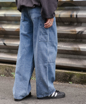 デニム淡加工 モデル：180cm L着用