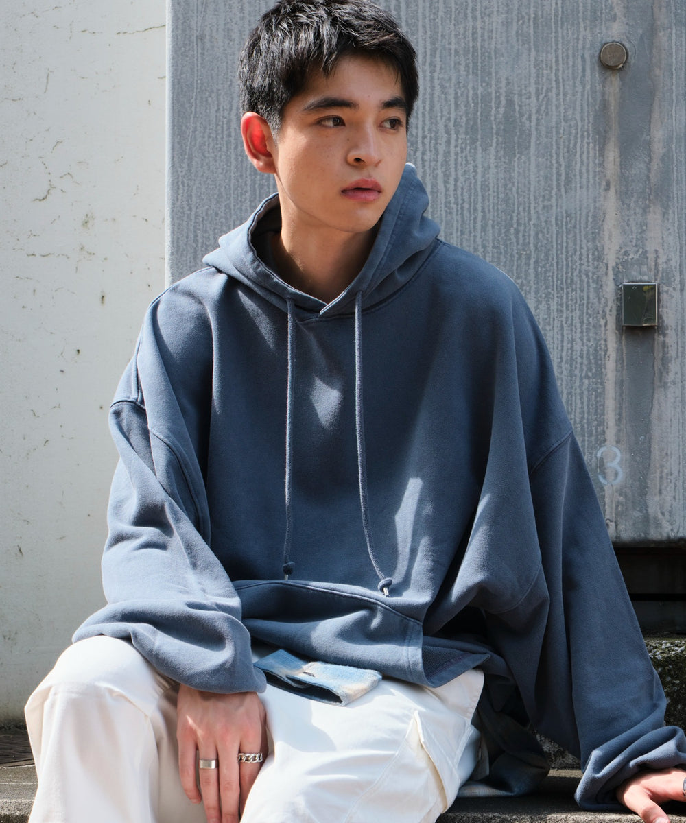 ブルーソノタ モデル：180cm L着用