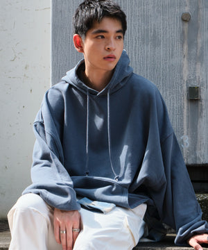 ブルーソノタ モデル：180cm L着用