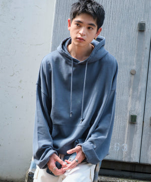 ブルーソノタ モデル：180cm L着用