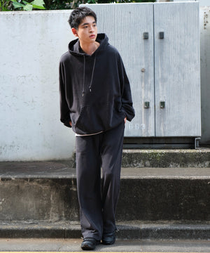 ブラックソノタ モデル：180cm L着用