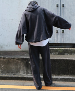 ブラックソノタ モデル：180cm L着用