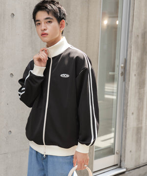 ブラック モデル：180cm L着用