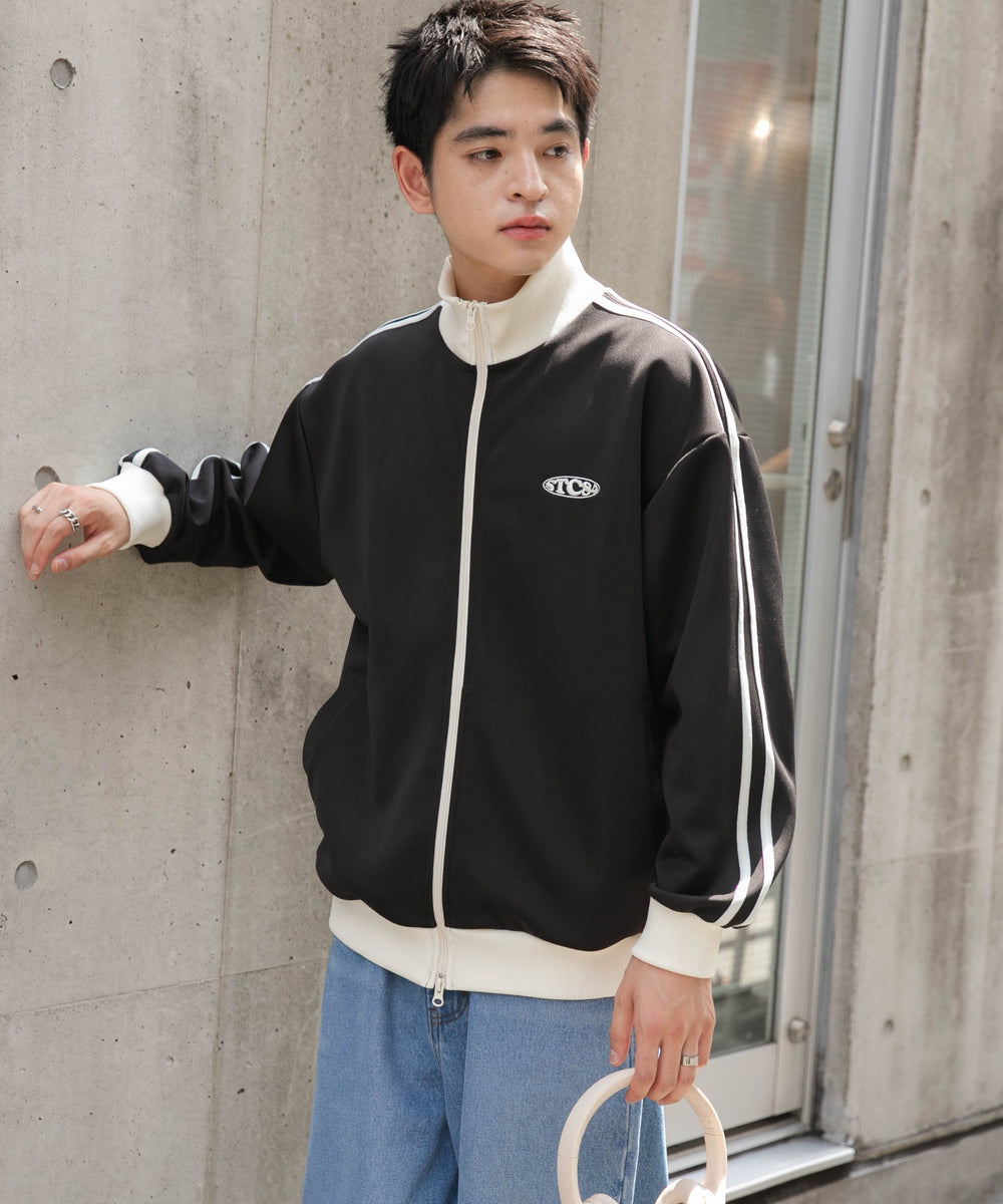 ブラック モデル：180cm L着用