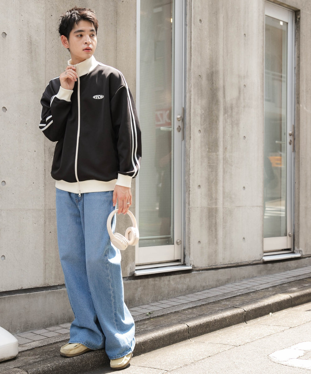 ブラック モデル：180cm L着用