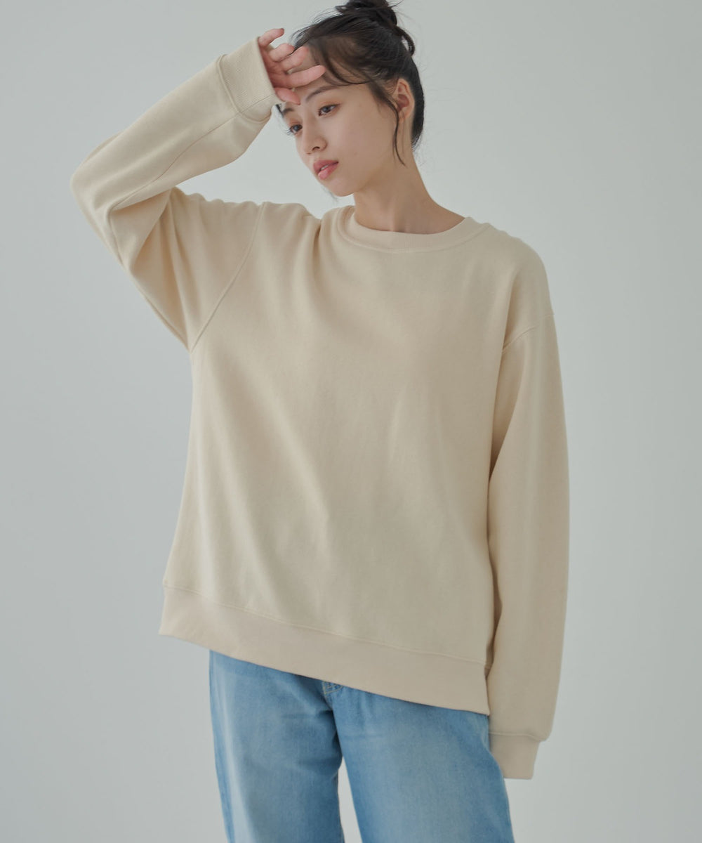 ベージュ　モデル:160cm S着用