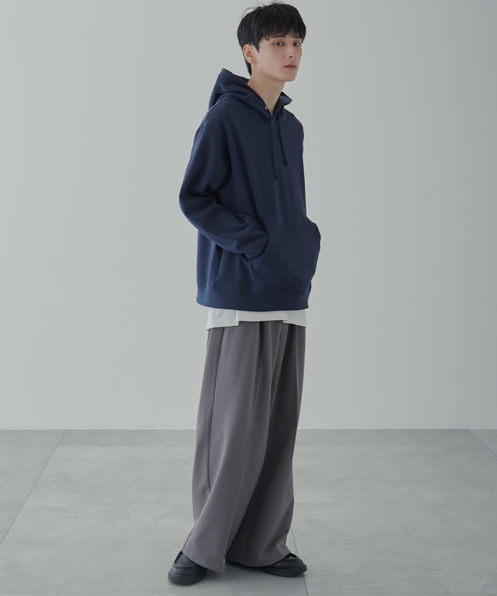 ネイビー　モデル:177cm L着用