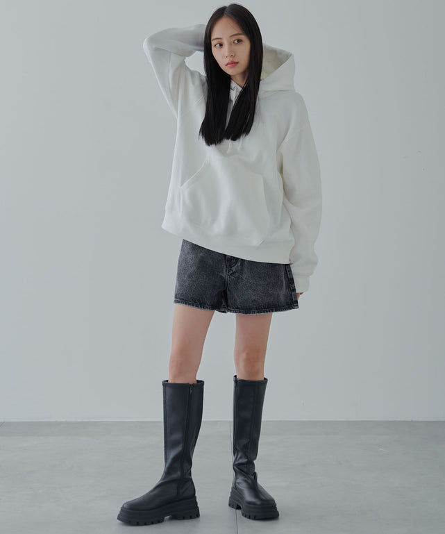 ホワイト 　モデル:160cm S着用