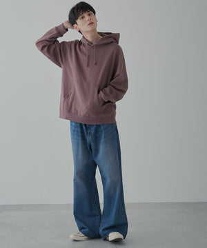 ブラウン　モデル:177cm L着用