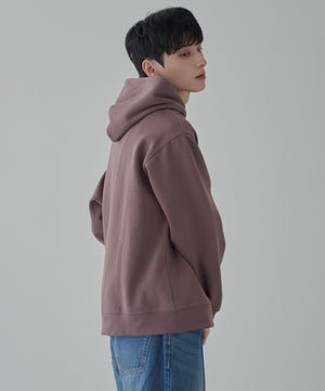 ブラウン　モデル:177cm L着用