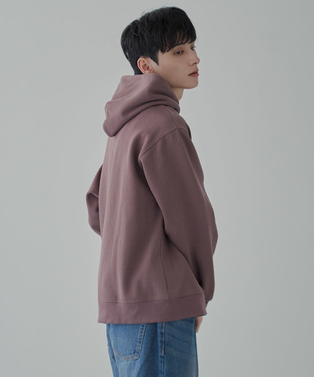 ブラウン　モデル:177cm L着用