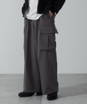 Dグレー モデル：180cm L着用