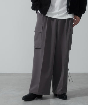 Dグレー モデル：180cm L着用