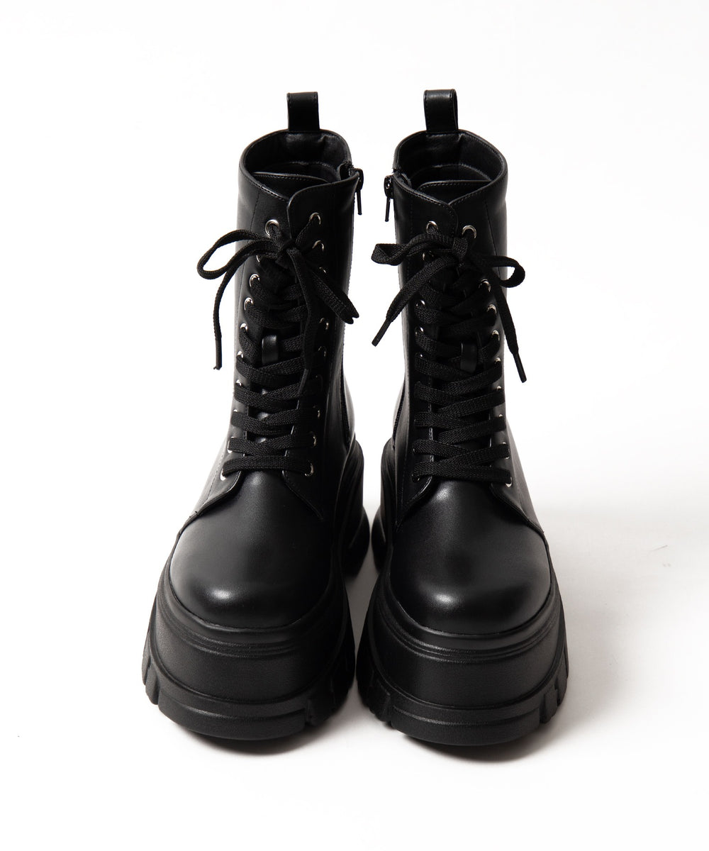 厚底ボリュームレースアップショートブーツ