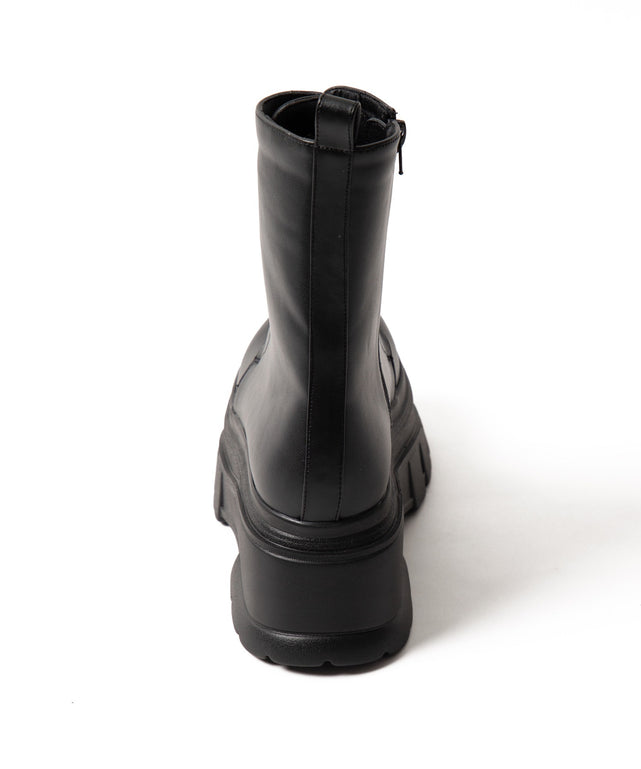 厚底ボリュームレースアップショートブーツ