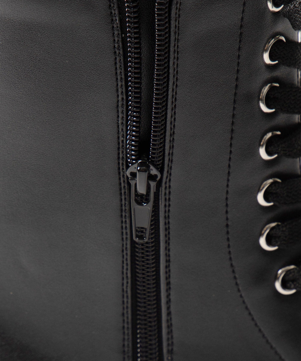 厚底ボリュームレースアップショートブーツ