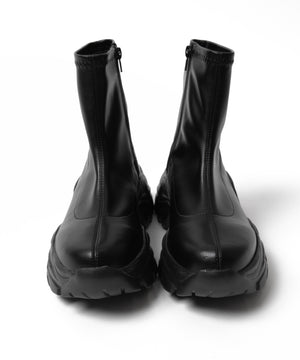 厚底スニーカーソールショートブーツ