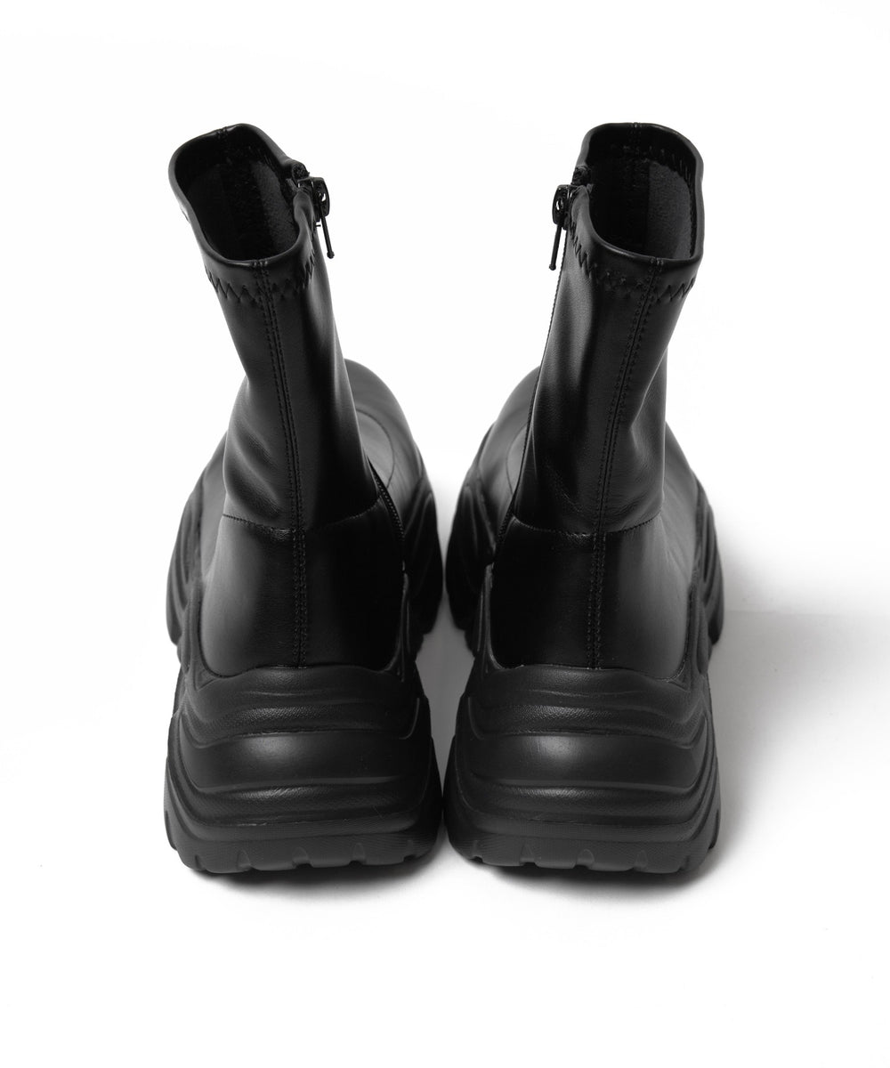 厚底スニーカーソールショートブーツ