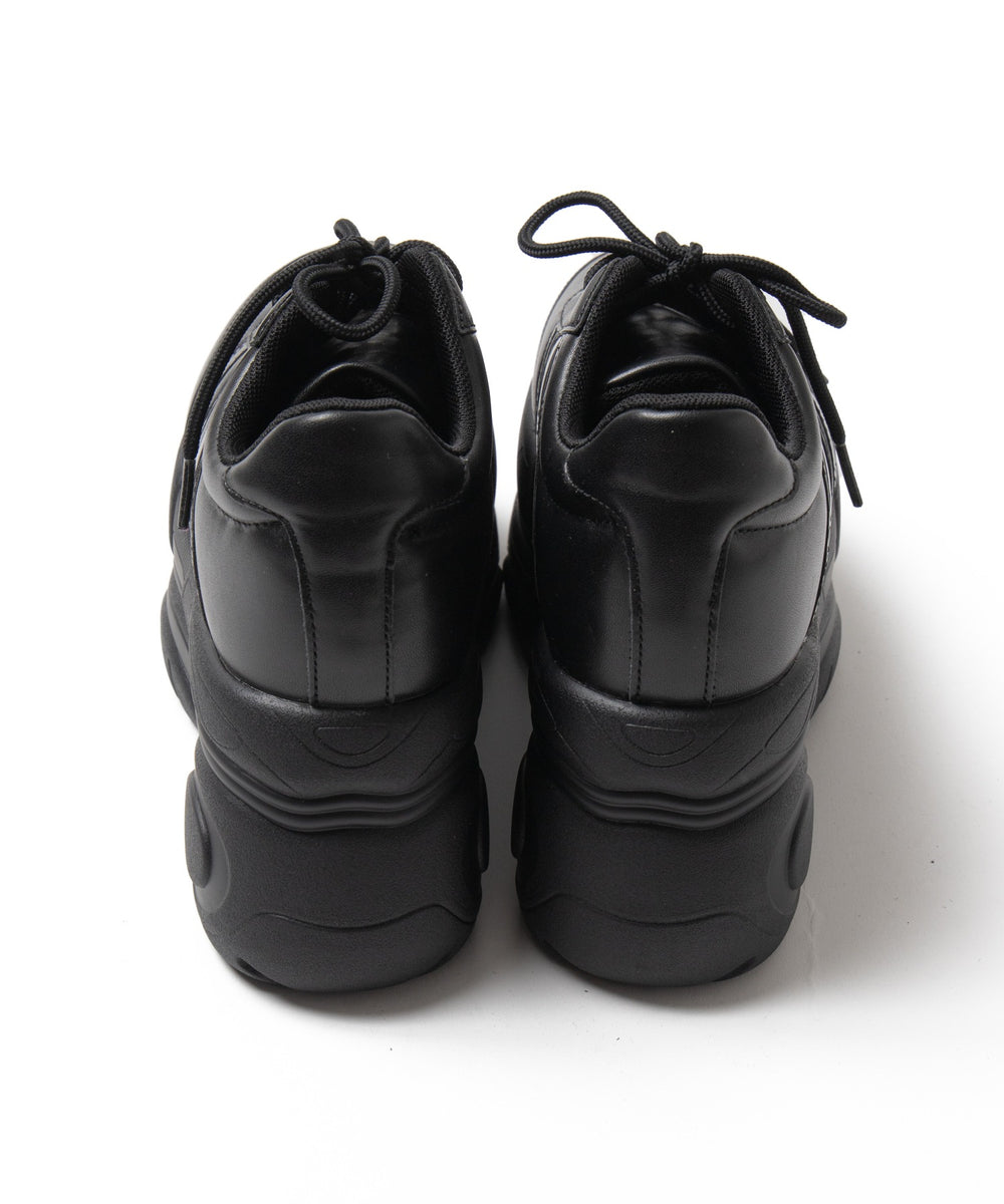 超厚底ラインスニーカー